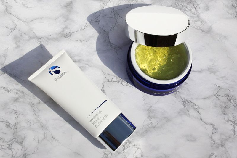 IS Clinical • Warm Up, Cool Down Facial